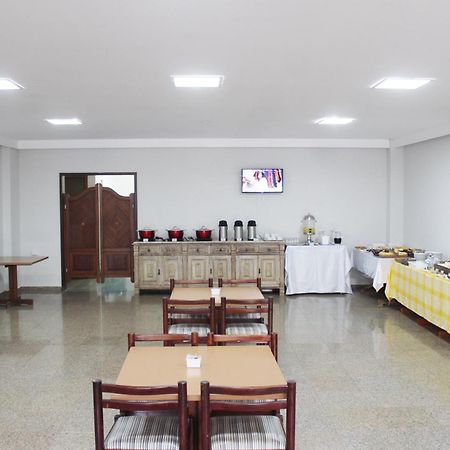Days Inn By Wyndham Uberlândia エクステリア 写真
