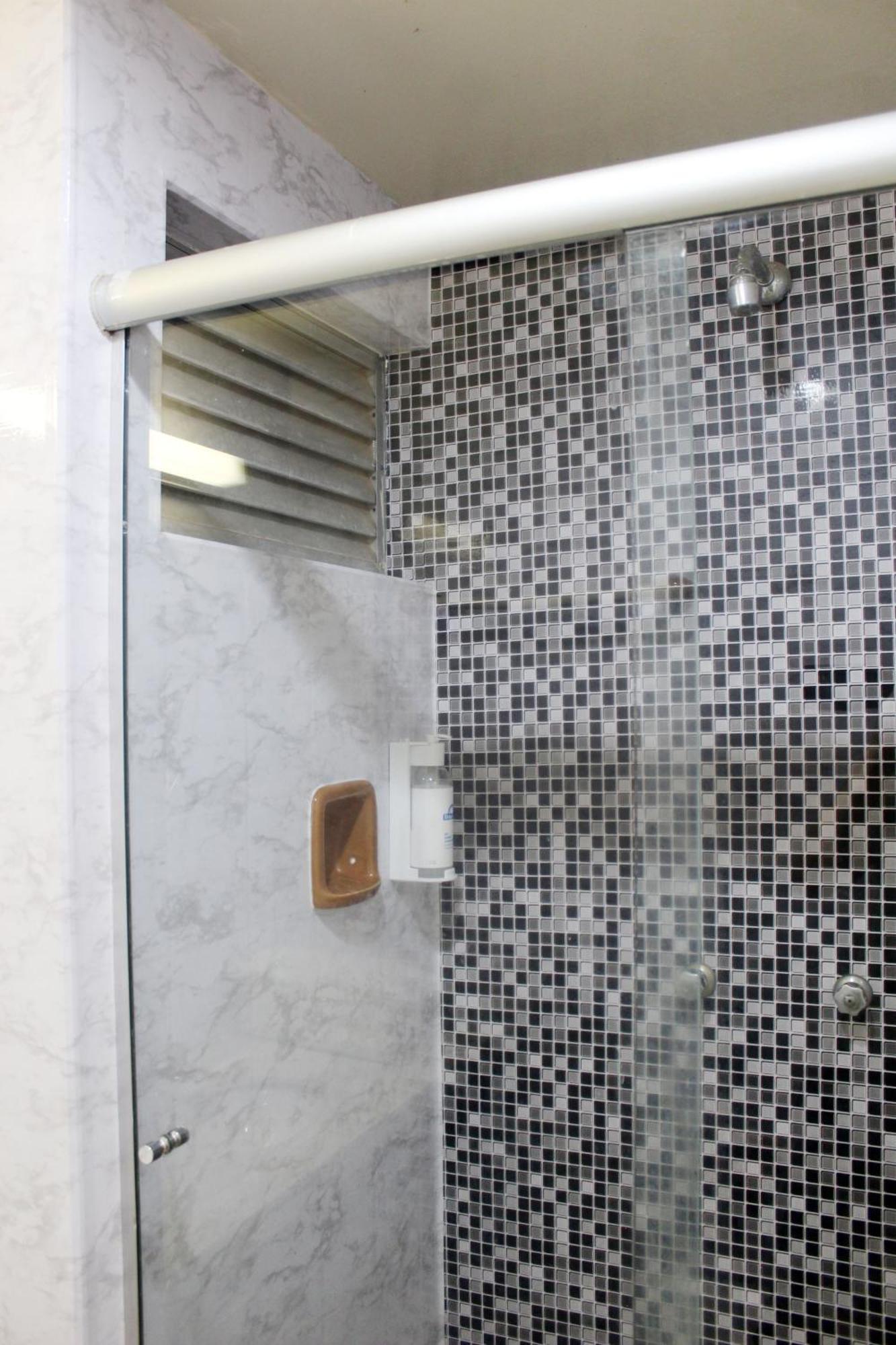 Days Inn By Wyndham Uberlândia エクステリア 写真