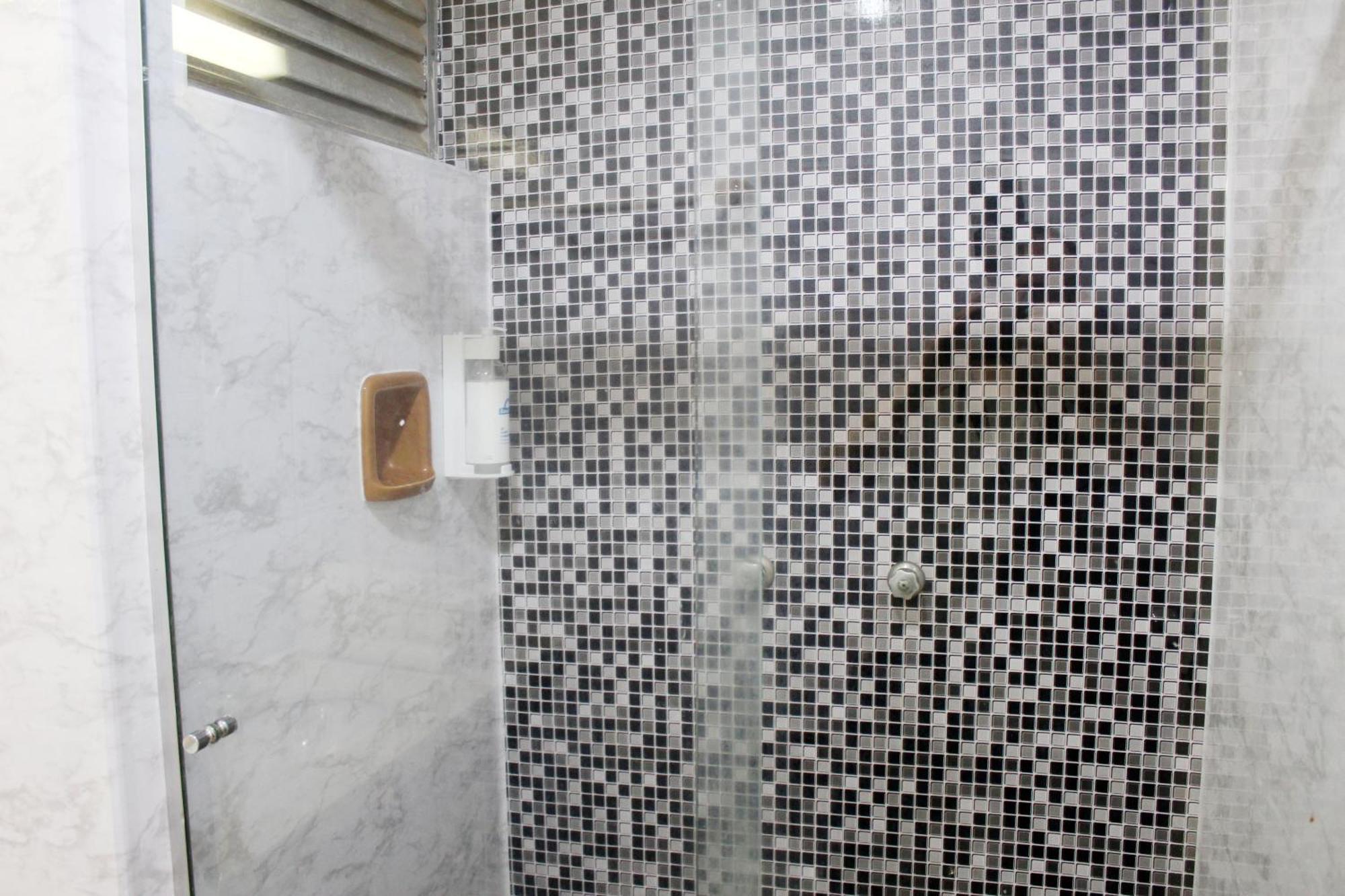 Days Inn By Wyndham Uberlândia エクステリア 写真