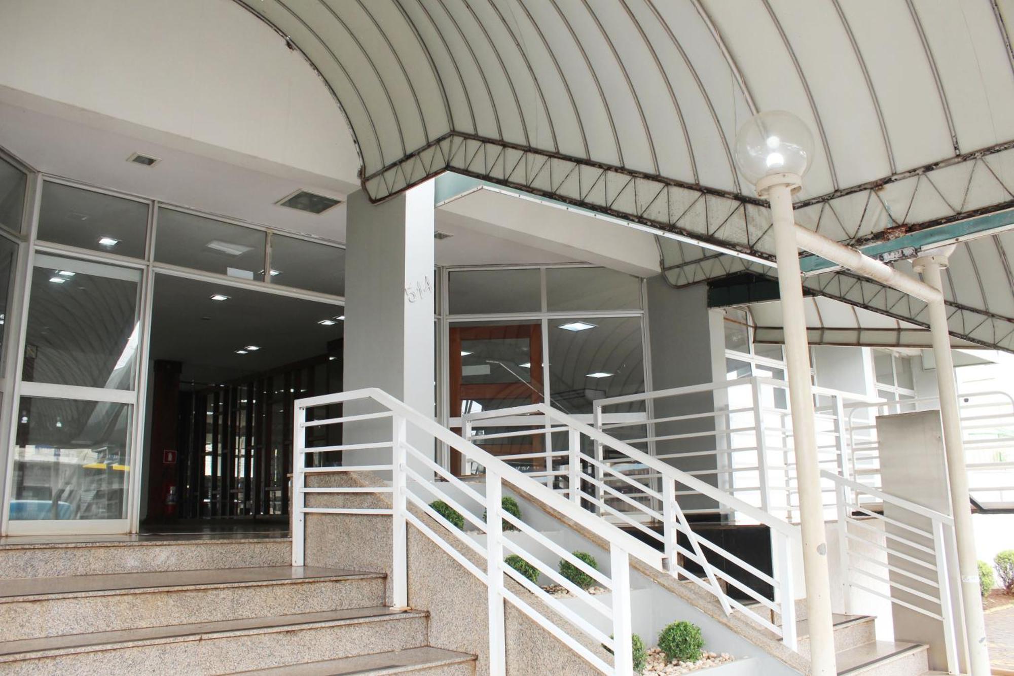 Days Inn By Wyndham Uberlândia エクステリア 写真